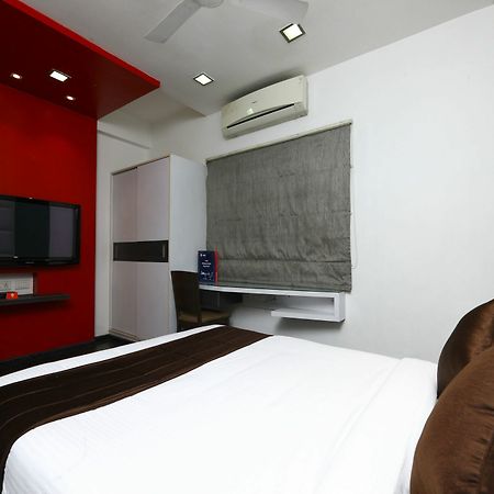 Oyo 9911 Apartment Shylee Niwas Chennai Exterior photo